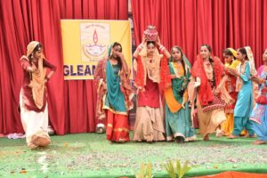 Girls_representing_Punjabi_culture-Gramotthan_Secondary_School_Suratgarh (2)